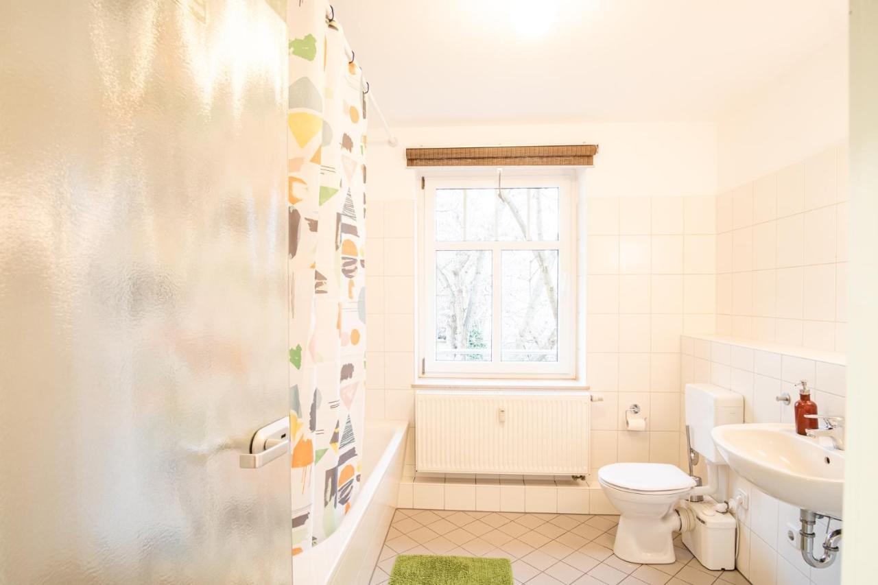 Helle Ferienwohnung im Hinterhof Dresden Exterior foto