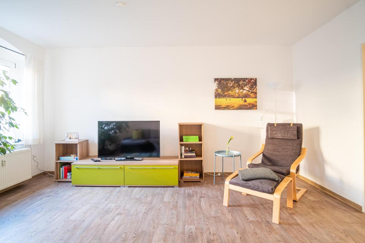 Helle Ferienwohnung im Hinterhof Dresden Exterior foto