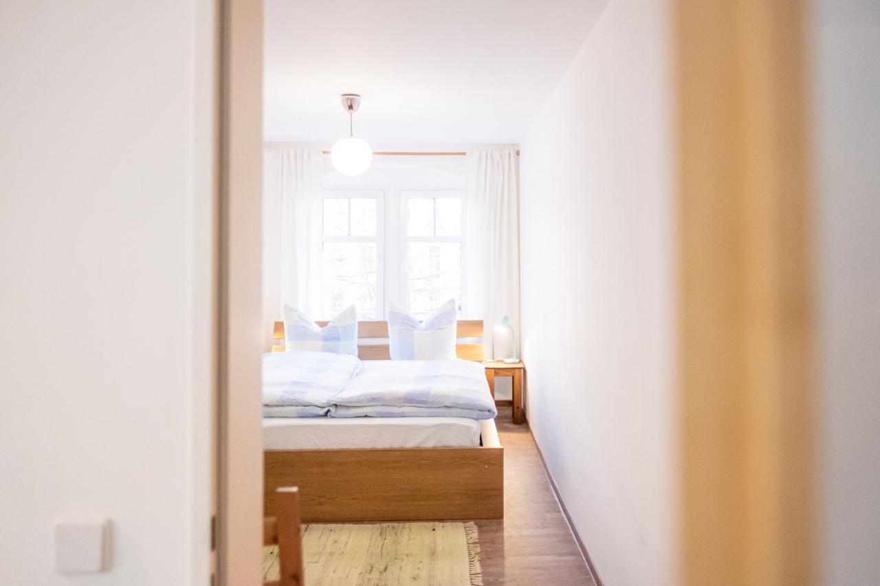 Helle Ferienwohnung im Hinterhof Dresden Exterior foto